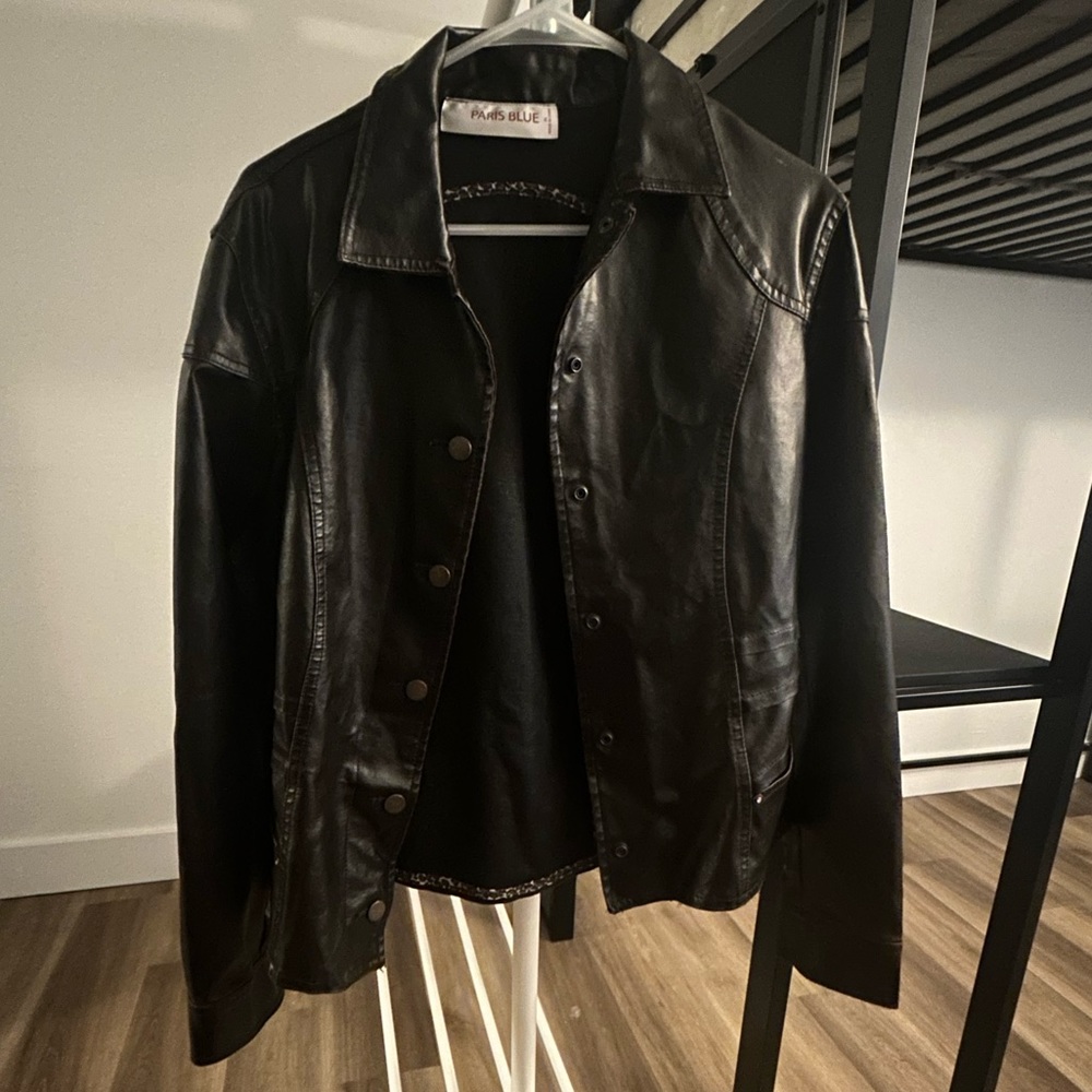 Vintage Paris Blue Faux Leather Jacket 😎